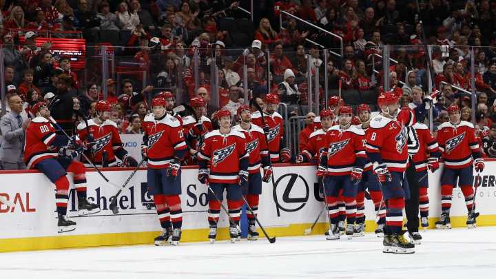Alex Ovechkin plays 1,500th game for Capitals, but goal No. 900 will have to wait