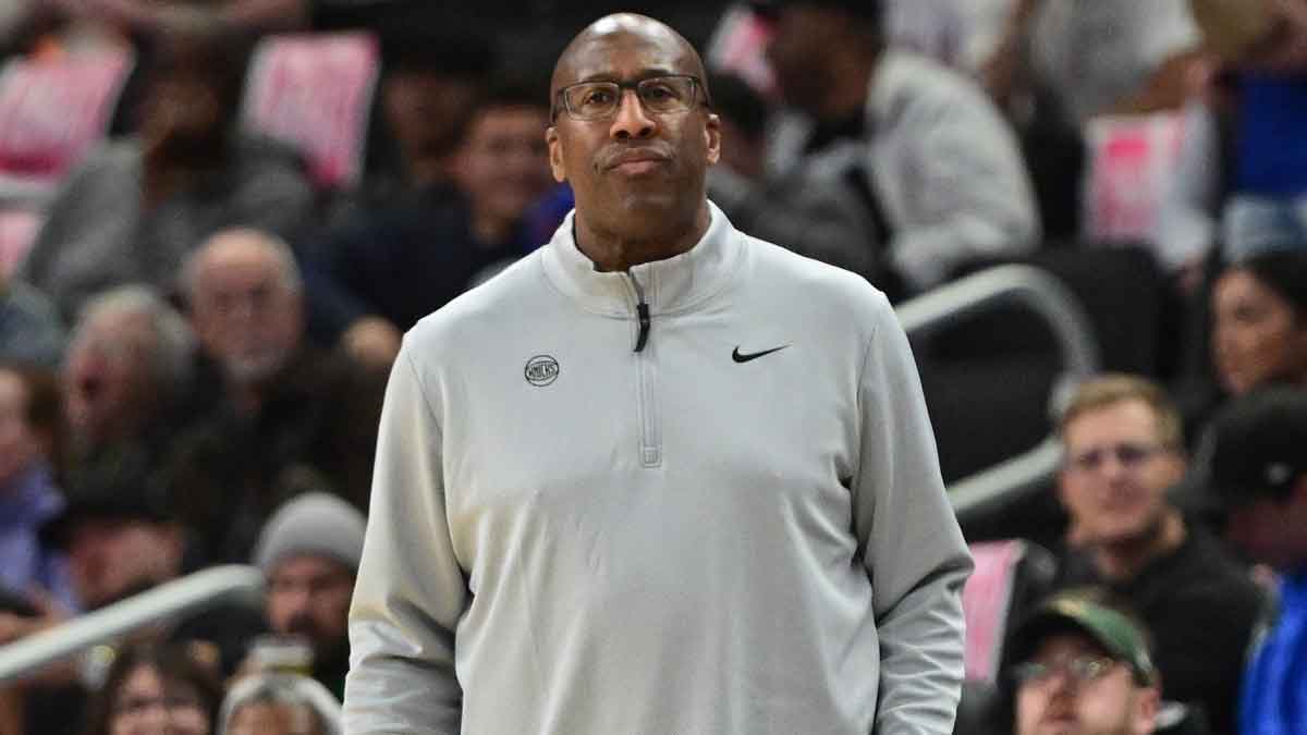 Mike Brown doesn’t mind Knicks taking one in the chops from Bucks