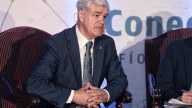 Alpidio Armas tantea atraer al PP a su gobierno tras la ruptura del pacto