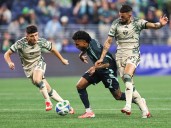 Seattle Sounders snap 8-year home drought against Portland Timbers
