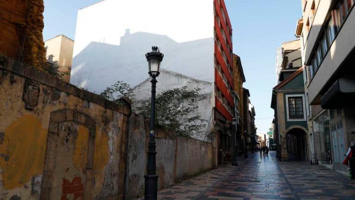 Facilitar la rehabilitación de pisos y edificios: la clave para crear vivienda en Avilés