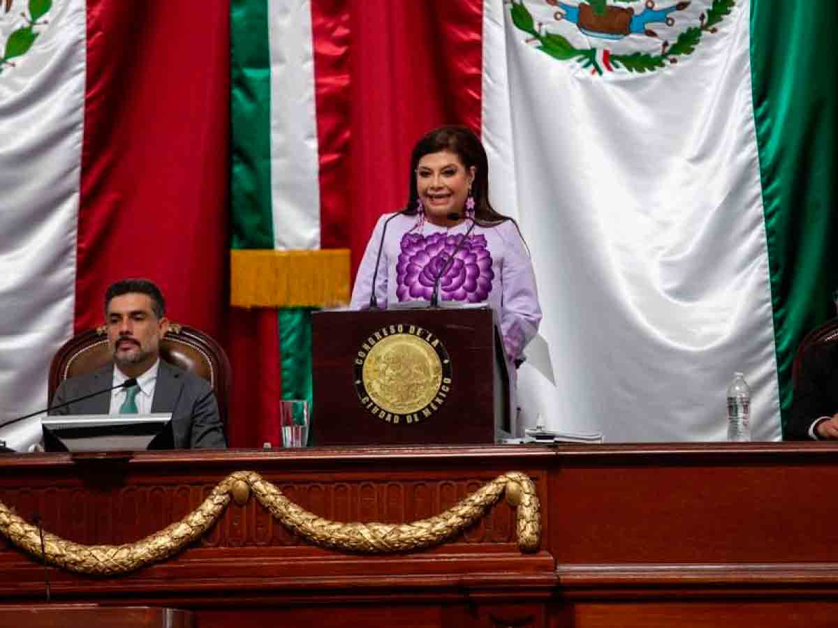 Presenta Brugada iniciativa de Ley del Sistema Público de Cuidados