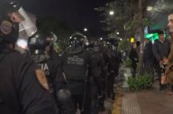 Caos en la previa del acto de Milei: hay choques entre izquierda y efectivos policiales