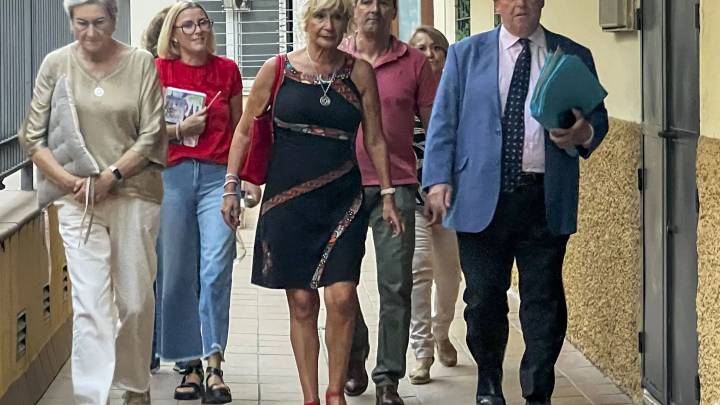Amama cree que el plan de choque de la Junta llega tarde: "El cáncer no espera"