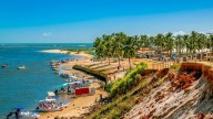 No es Río de Janeiro: cuál es la opción más económica con aguas más claras y calientes en Brasil