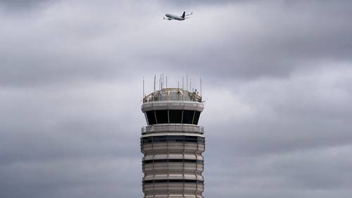 Air traffic control staffing problems spiked over the weekend, raising concerns about growing disruption
