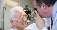 People claiming 5 key DWP may be eligible for free NHS eye tests