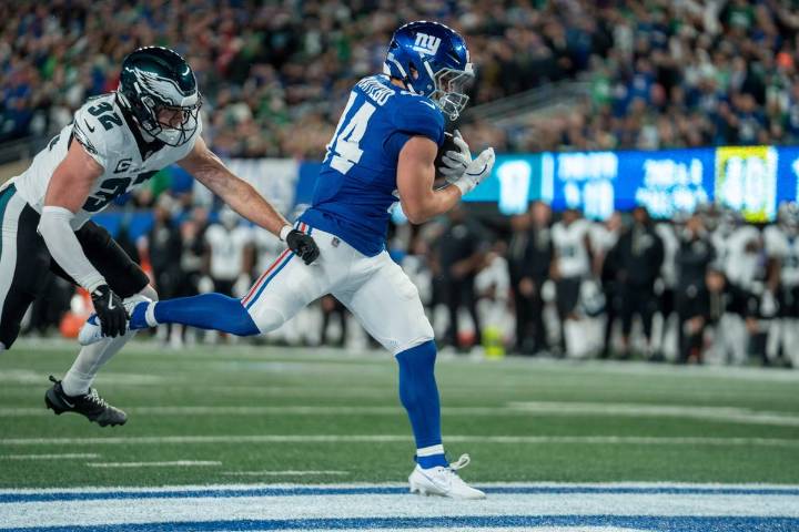 Giants-Eagles takeaways: New York stuns Philadelphia behind Cam Skattebo's 3 TDs