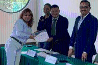 Cecaab entrega reconocimientos de fin de curso