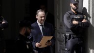 ¿Por qué Ábalos puede seguir siendo diputado a pesar de los delitos por los que está imputado?