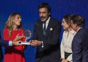 Juan del Val escala a la cima del Planeta con una novela de amor