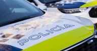 Detenido por golpear con una barra a los dos hombres que increparon con insultos homófobos a su hija en Málaga
