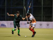 India-Pakistan players shake hands before hockey match in Sultan of Johor Cup in Malaysia