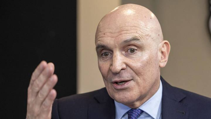 Espert bajó su candidatur tras un "despiadado juicio mediático" El economista confirmó su renuncia a la postulación como diputado nacional por Buenos Aires y habló de una “operación orquestada por el 