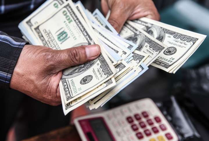 ¿Dólar en caída libre?: baja a S/ 3.446 y registra su menor nivel en más de 5 años