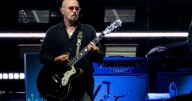 Paul Arthurs, guitarist for Oasis, taking a break from tour amid cancer treatment
