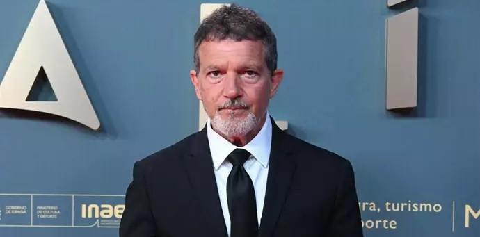 Antonio Banderas deja Valladolid tras asistir a la boda de su hija