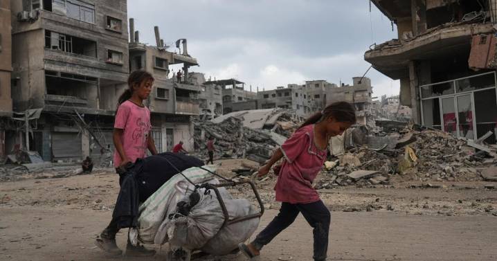 Aumenta la ayuda a Gaza tras nuevo alto el fuego que podría poner fin a la guerra