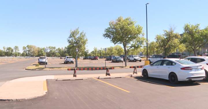 Calgary man charged with attempted murder after Lethbridge pedestrians struck by vehicle