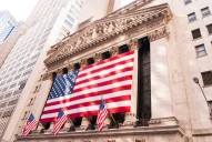 Dow Jones abre el viernes con fuerte alza; el dato de inflación cimenta el 99% de apuestas sobre el próximo recorte de la Fed