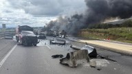 Explosión de pipa en la México-Puebla provoca cierre de la vialidad y un herido