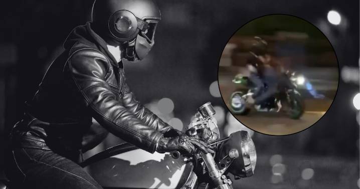 Una joven distraída con su celular fue embestida por una moto a alta velocidad durante una carrera ilegal