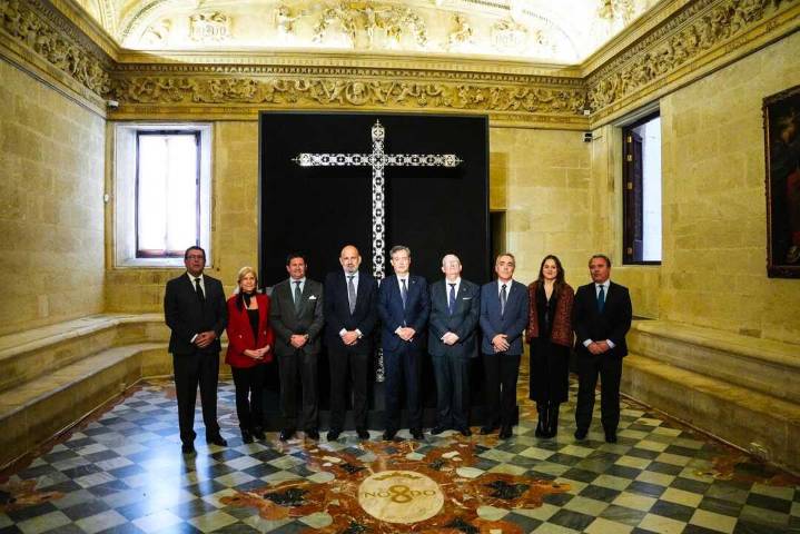 Inaugurada la exposición “Las Penas. Ápice y Excelso” por el 150 aniversario de la Hermandad