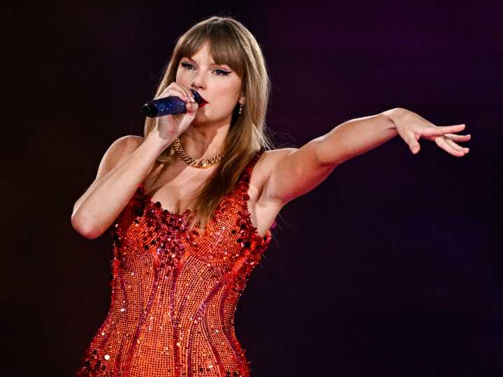 Taylor Swift says the people who hate her new album are still helping her