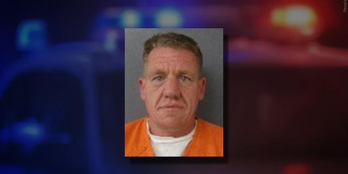 Colorado man arrested for pound of suspected meth, cocaine during I