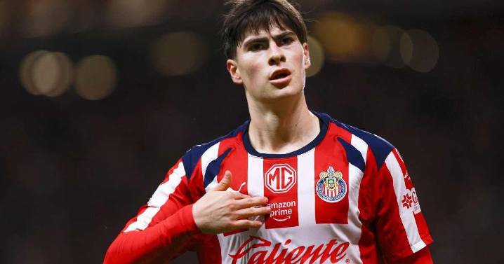 Chivas golea 4-1 al Atlas en el Clásico Tapatío con triplete de Armando González