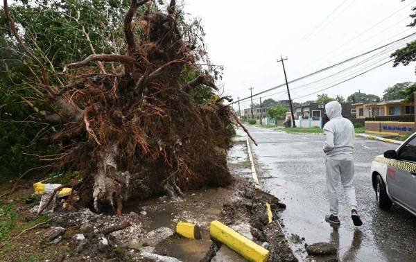 El huracán Melissa toca tierra en Cuba tras azotar Jamaica