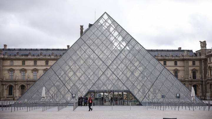 Cerco al robo del Louvre: Caen cinco nuevos sospechosos y la Fiscalía ofrece clemencia por el botín