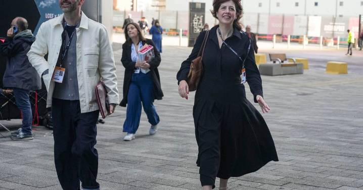 La diputada Lucy Powell es elegida número dos del Partido Laborista británico