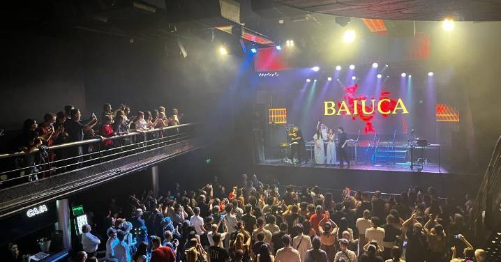 Baiuca emociona a la colectividad de Buenos Aires con su fusión de música gallega y electrónica