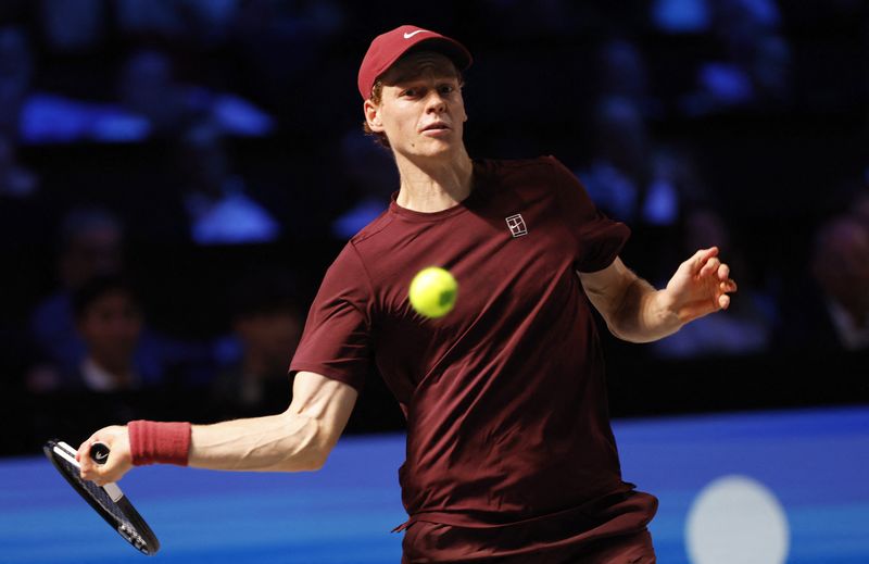 Tennis-Sinner fights back to beat Zverev and claim second Vienna Open title