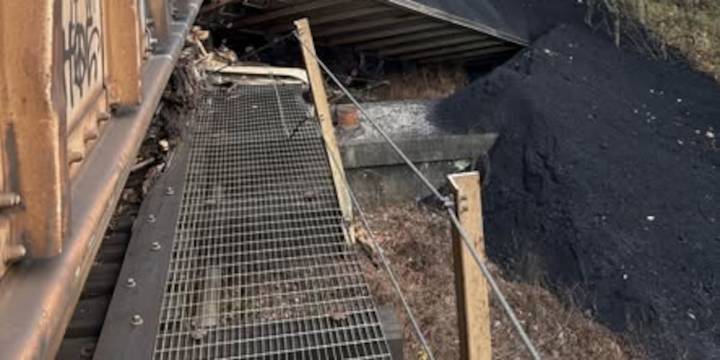 No one injured after multi-car train derailment in New Kent County