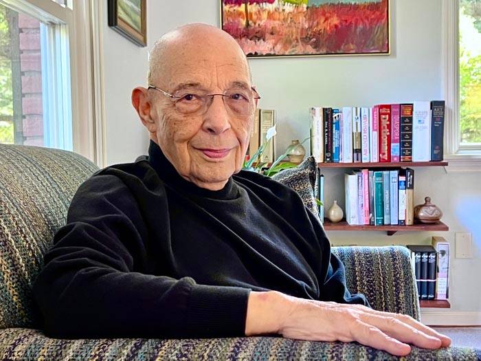 Founder Gerald Sorin passes the Resnick Lectures torch