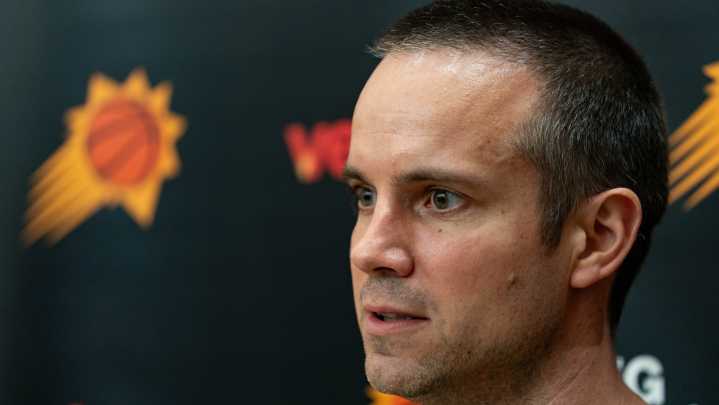 How China trip throws 'curve ball' in Phoenix Suns' preseason