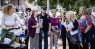 Reaprender el catalán después de jubilarse: "Quiero hablarlo con mis nietos"