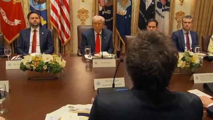 Trump ofrece su apoyo a Milei, pero con condiciones: “Si él pierde, no vamos a ser generosos con Argentina”