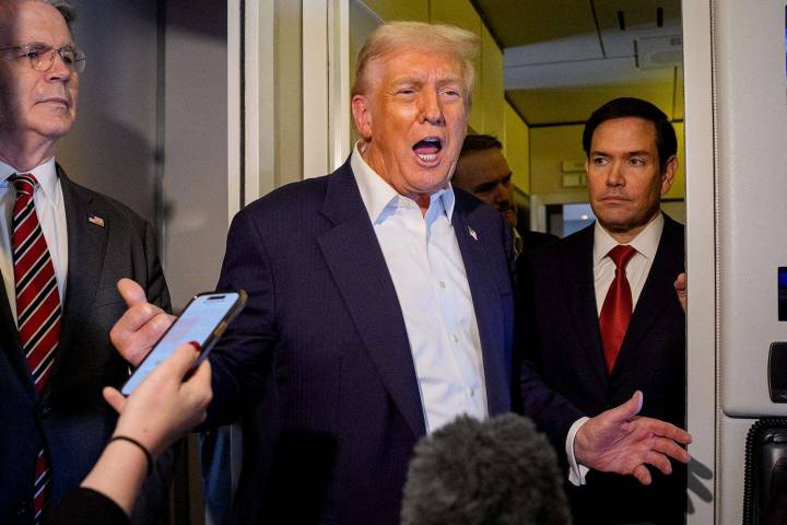 Donald Trump Confuses His Dementia Screening for 'Very Hard' IQ Test as He Brags About Result