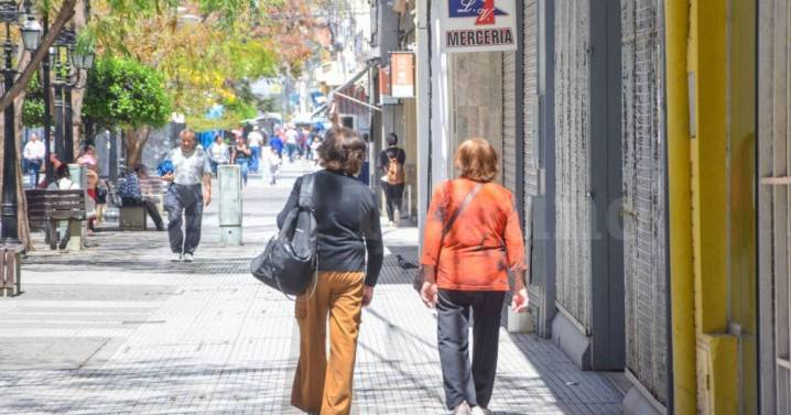 Comercio remarca que sigue muy bajo el poder adquistivo