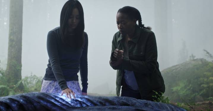 Breaking Down the Shattering Ending of Invasion Season 3