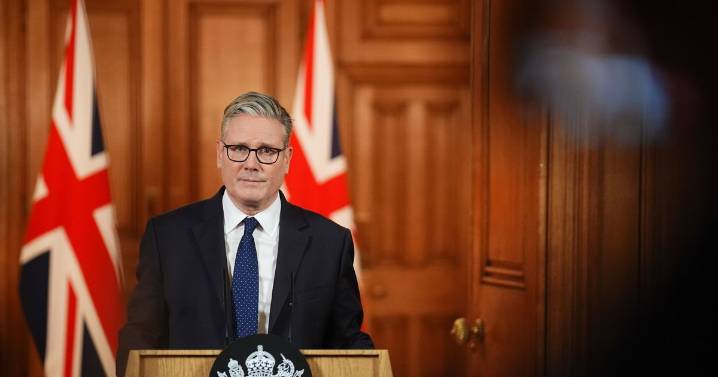 Keir Starmer vows 'Britain must defeat hate' against Jews after synagogue deaths