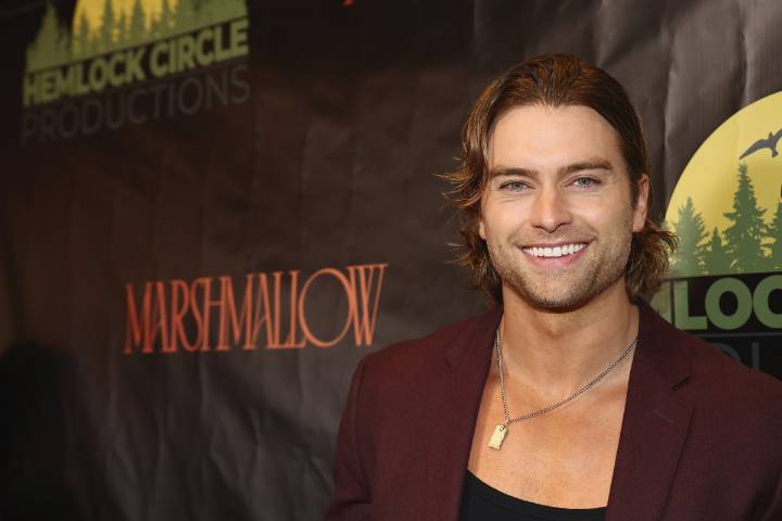 Sexy Actor People Swoon Over: Pierson Fode from Moses Lake, WA