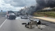 Cierran la autopista México-Puebla por explosión de pipa de combustible, reportan múltiples heridos