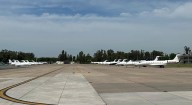 "Ni siquiera en el G20". Boom de aviones privados: ya llegaron 12 vinculados al gurú de Wall Street, que tendrá un cara a cara con Milei