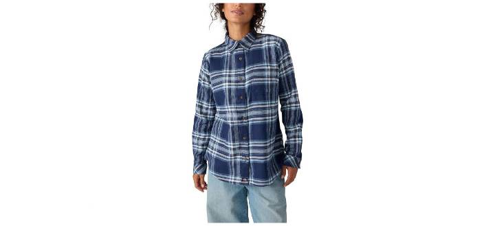 The best oversized women’s flannel shirts for effortless layering
