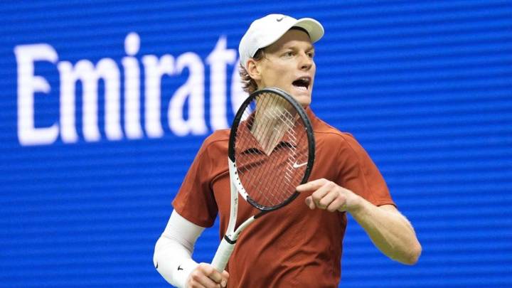 Jannik Sinner advances, Taylor Fritz upset at Paris Masters