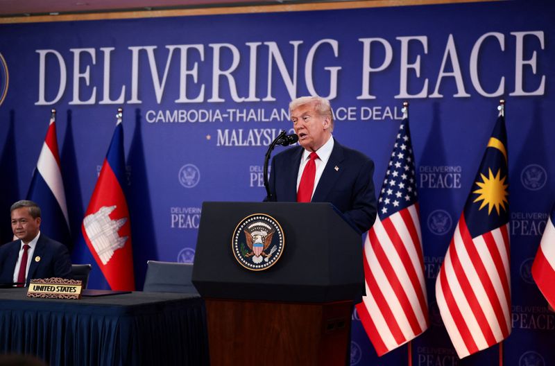 World leaders look to build economic, trade ties after Trump departs ASEAN summit
